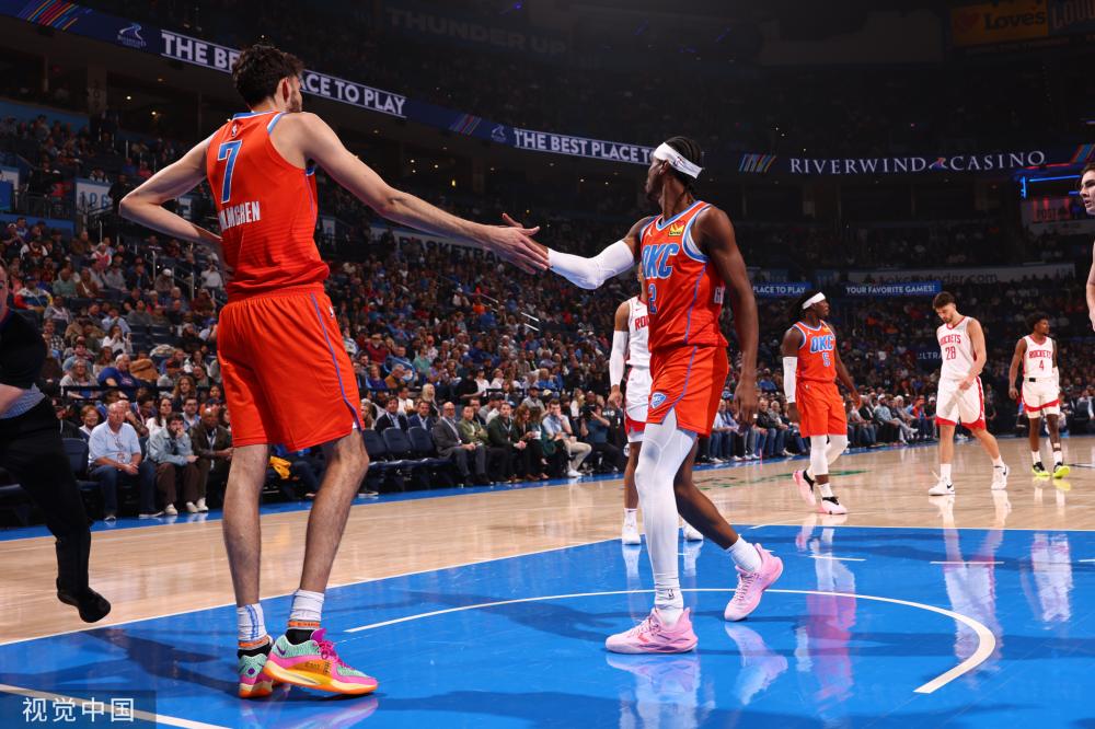 官宣！范尼上演帽子戏法 再次出任荷兰国家队助教